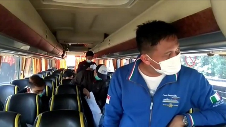 15 ABK Kapal Pesiar Italia Terjaring Razia di Check Point Kota Surabaya