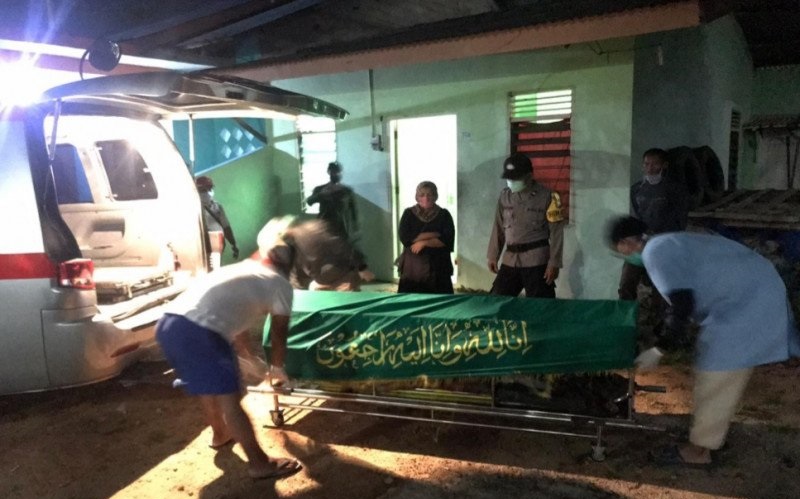 Diduga Stres Terjerat Utang, Pria di Tanjungpinang Gantung Diri di Rumah Kontrakan