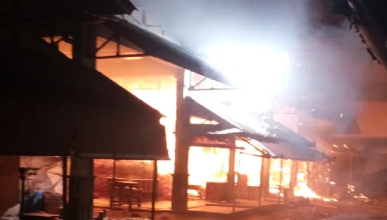 Pasar Porda Juwana Terbakar Sabtu Malam, Diduga karena Arus Pendek