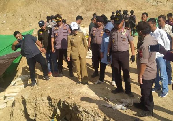 title Bos Tambang Ilegal di Kotamobagu Ditangkap Polisi Bos Tambang Ilegal di Kotamobagu Ditangkap Polisi