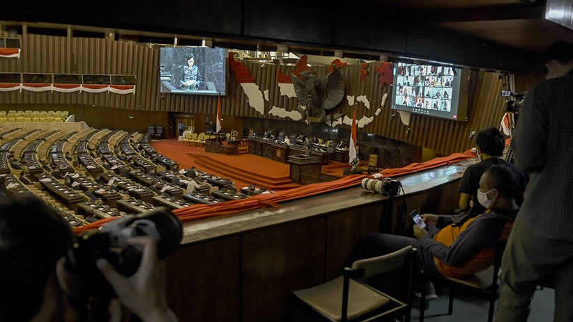 DPR Sahkan Perppu Corona Menjadi UU  - Bagian 4