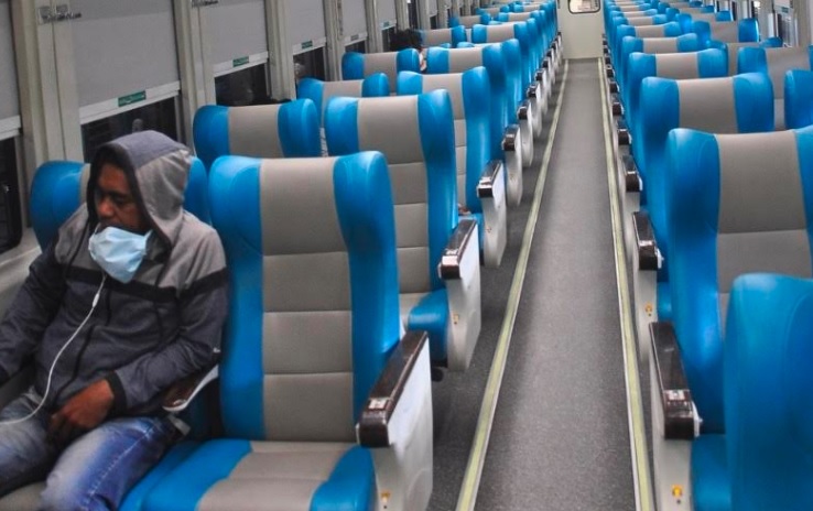 Kereta Luar Biasa Beroperasi, KA Tujuan Semarang-Surabaya Hanya Bawa 1 Penumpang
