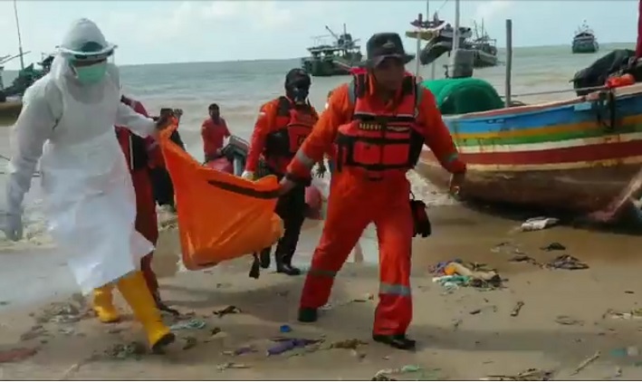 6 Hari Hilang, Nelayan ini Ditemukan Tewas Mengapung di Perairan Laut Tuban