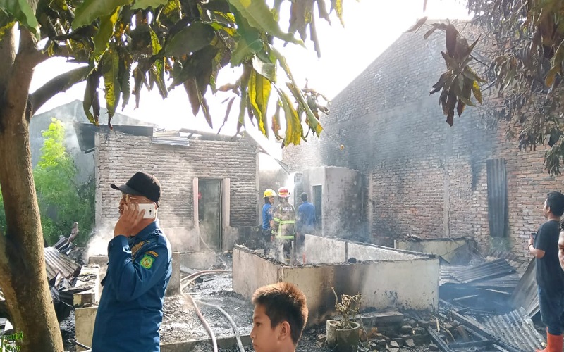 Kebakaran Rumah di Medan, 3 Anak Dilarikan ke Rumah Sakit karena Luka Bakar