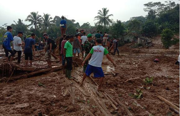 Satu Warga Tewas akibat Longsor di Kabupaten Bogor