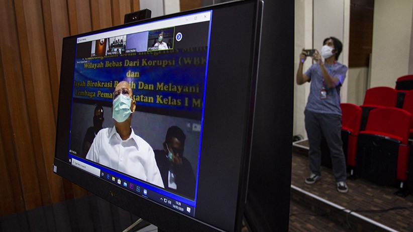 Kasus Suap, Wali Kota Medan Nonaktif Dzulmi Eldin Dituntut 7 Tahun Penjara - Bagian 2