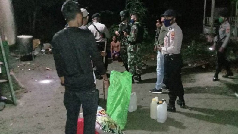 Anggota TNI-Polri Patroli Malam Cari Warga Sarmi Mabuk-mabukan