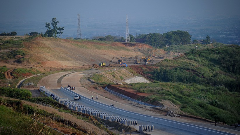Proyek Tol Cisumdawu Tetap Berjalan dengan Protokol Kesehatan Ketat - Bagian 2