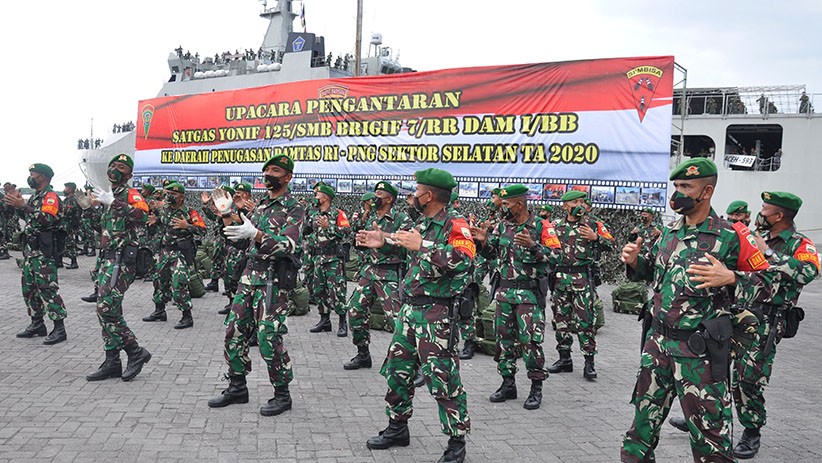 Berangkat Naik KRI, 450 Prajurit TNI Bertugas Jaga Perbatasan RI-Papua Nugini - Bagian 1