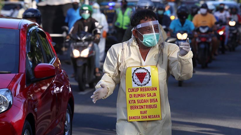 Tim MTC-19 Keliling Bawa Keranda Mayat Korban Virus Corona - Bagian 4