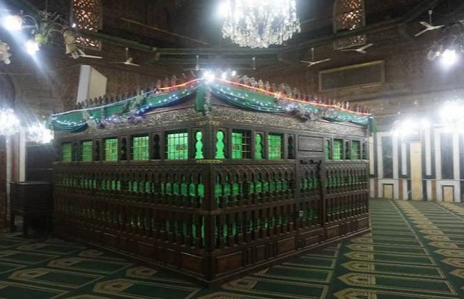 title Kisah Ketawadhuan Imam Syafii saat Bertamu ke Rumah Imam Hambali Kisah Ketawadhuan Imam Syafii saat Bertamu ke Rumah Imam Hambali