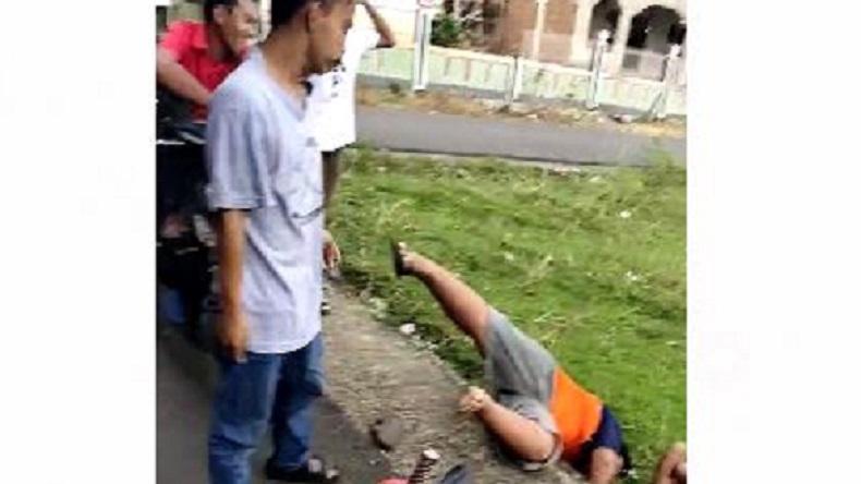 Video Viral Bocah Penjual Jalangkote Dibully Sekelompok Remaja di Pangkep  