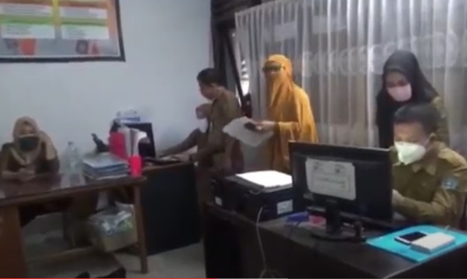 Kasus KTP Palsu TKA China Diduga Libatkan Oknum Disdukcapil, Polisi: Pelaku Bayar Rp10 Juta