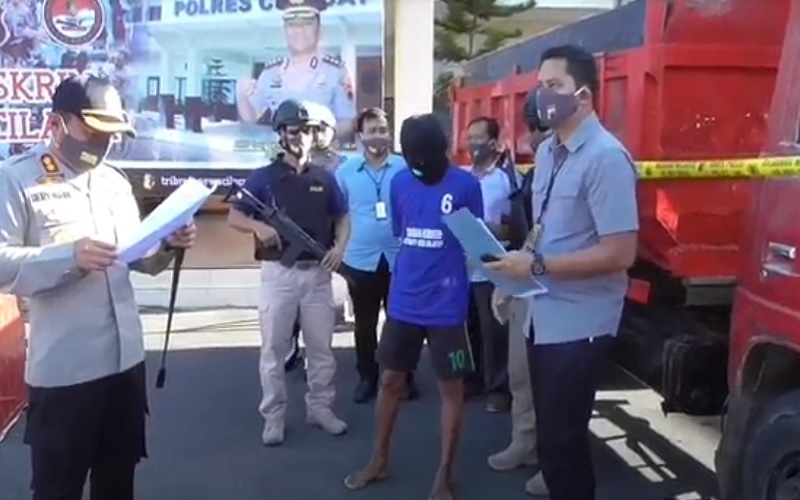 Butuh Uang karena Menganggur, Pria Ini Niat Jual Truk Rental