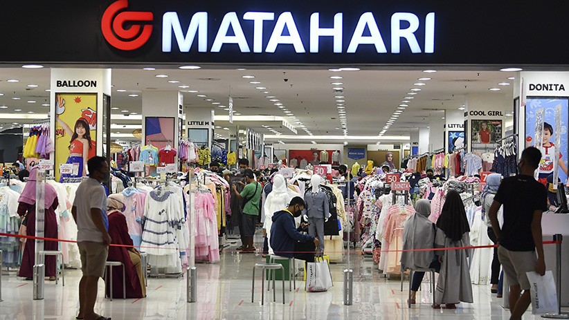 PSBB Tahap Kedua di Cirebon, Mal Diserbu Pengunjung - Bagian 3