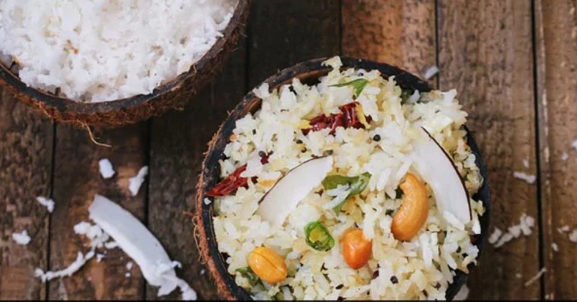 Ada Sisa Nasi Digoreng dengan Kelapa, Lezat Jadi Menu ...