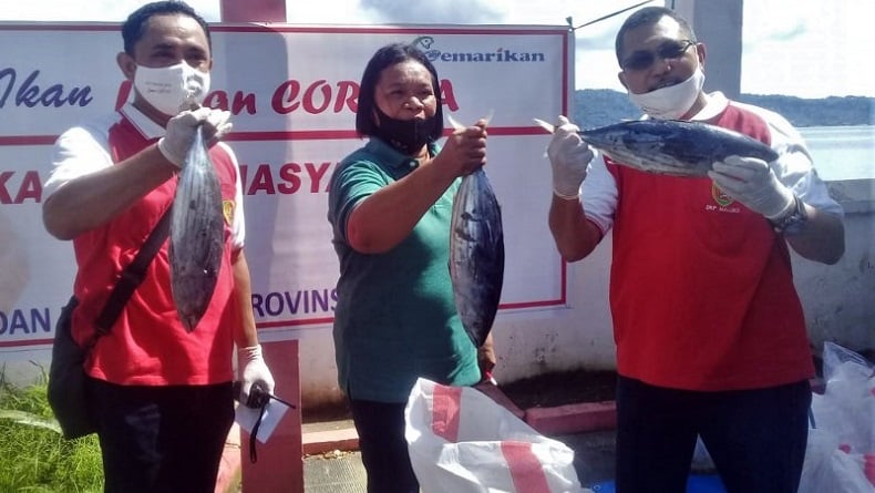 title Jelang Idul Fitri, DKP Maluku Bagi-Bagi Ikan Cakalang Gratis untuk Masyarakat Jelang Idul Fitri, DKP Maluku Bagi-Bagi Ikan Cakalang Gratis untuk Masyarakat