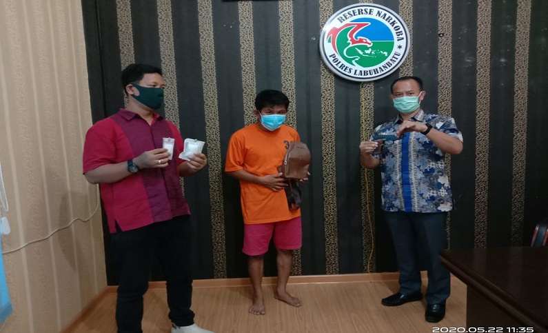 Polisi Tangkap Pengedar Sabu di Labuhanbatu, 1 Senpi Ikut Diamankan