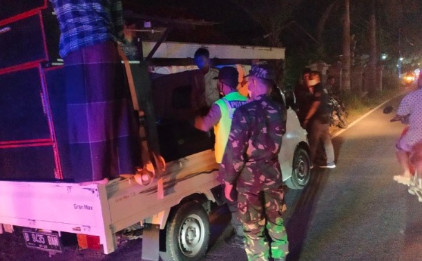 Cegah Covid-19, Petugas Gabungan Bubarkan Takbir Keliling di Pamekasan