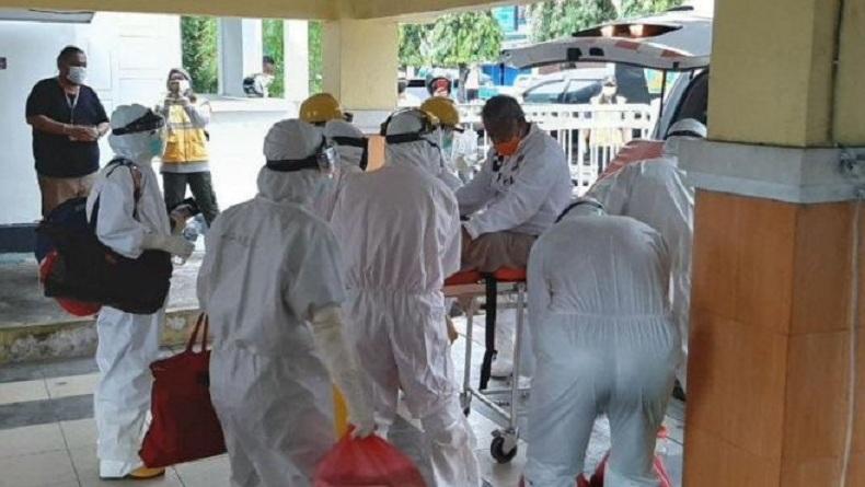 Wali Kota Tidore Kepulauan Dirujuk ke RSUD Ternate dengan Protokol Covid-19