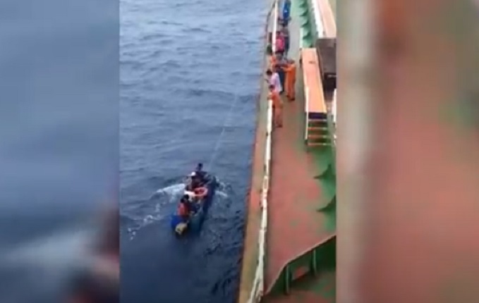 Kapal Tenggelam di Bombana, 6 ABK Terombang-ambing 3 Hari di Laut Lepas