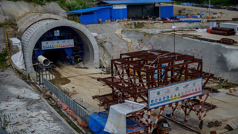 Melihat Progres Pembangunan Kereta Cepat Jakarta-Bandung - Bagian 1