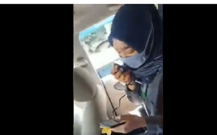 Video Viral Petugas Medis Keliling Kampung Imbau Warga Jangan Hamil saat Corona