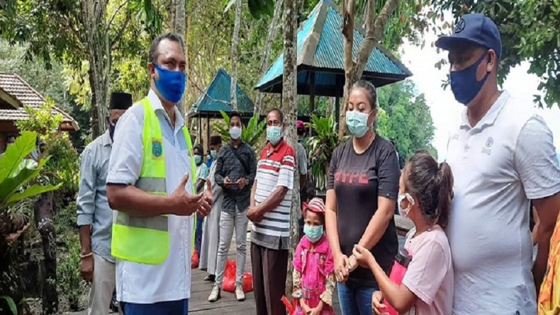 Dinyatakan Sembuh, 12 Pasien Covid-19 di Raja Ampat Kembali ke Keluarga