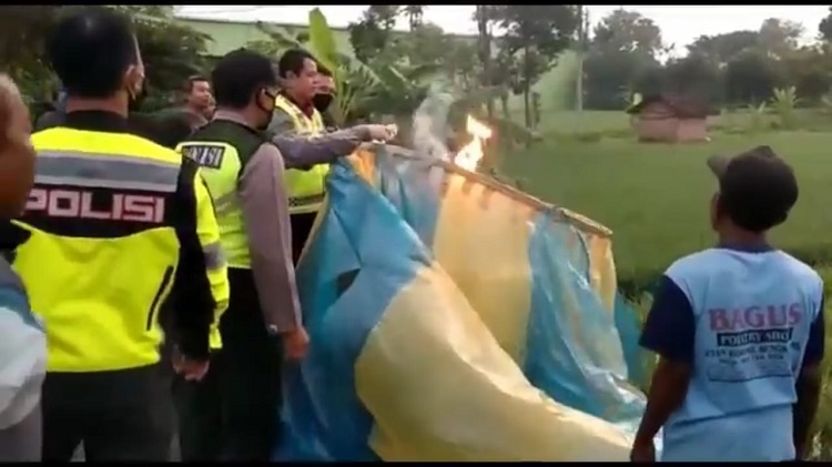 Sisir Persawahan sejak Subuh, Polres Ponorogo Amankan 30 Balon Udara