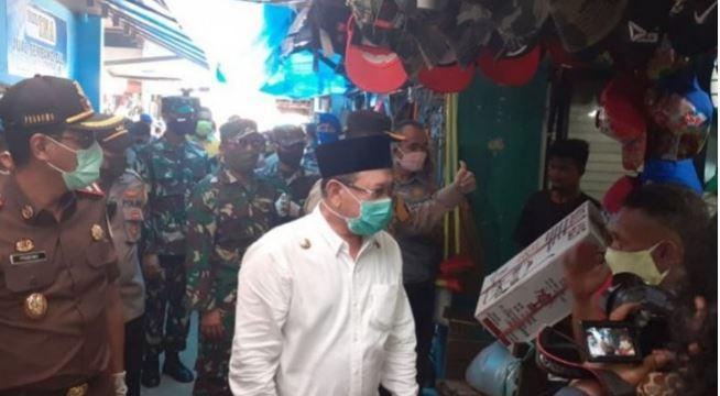 Peduli Dampak Covid-19, Bupati Kotabaru Bagikan 12.193 Paket Sembako ke Warga