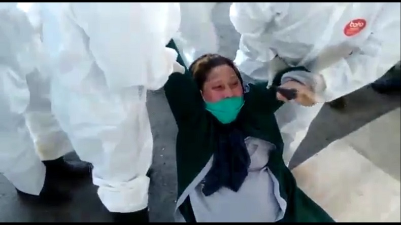 Viral, Keluarga Pasien PDP Meninggal Dunia di Makassar Diseret-seret Petugas Covid-19