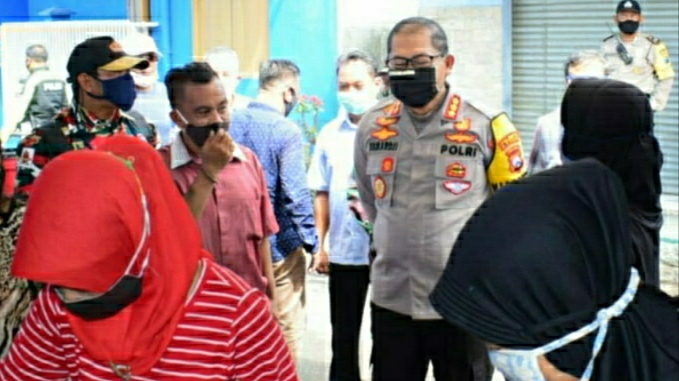 Kapolresta Sidoarjo Tinjau Dapur Umum Swadaya Masyarakat 