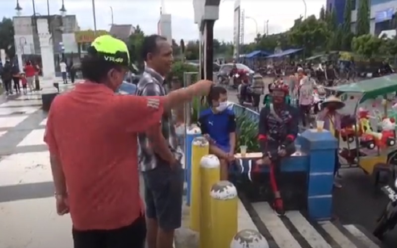 Uji Coba New Normal, Wakil Wali Kota Tegal Usir Warga Tak Bermasker di Alun-Alun
