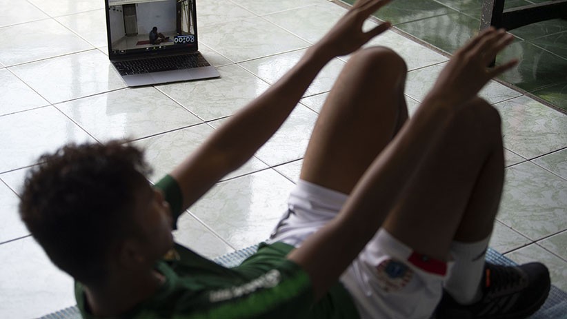 Intip Latihan Virtual Pemain Timnas U-19 Sutan Zico dari Rumah - Bagian 4