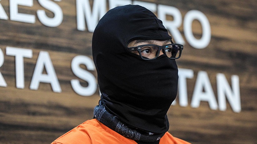 Konsumsi Ganja, Aktor Dwi Sasono Ditangkap Polisi - Bagian 4