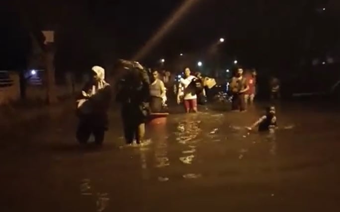 Tanggul Sungai Meduri Jebol, Banjir Rob di Pekalongan Makin Parah