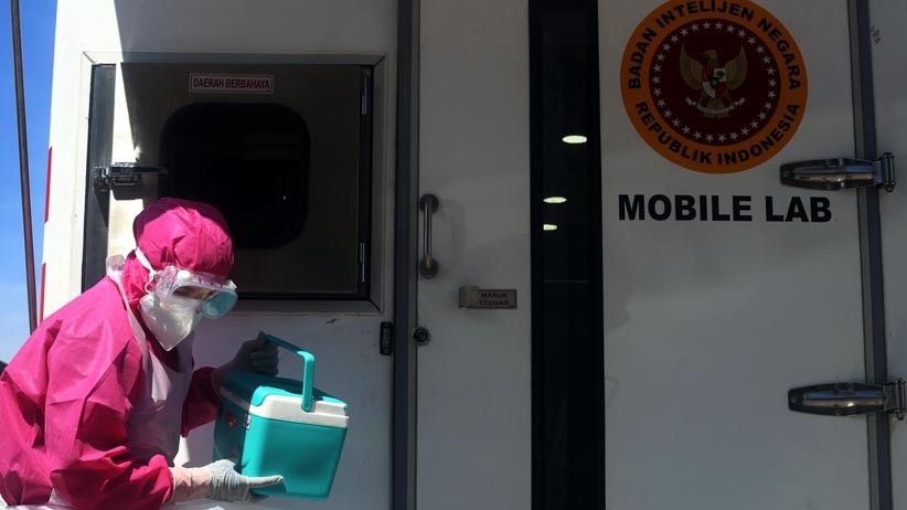 BIN Gencarkan Tes Covid-19 Massal di Surabaya - Bagian 5