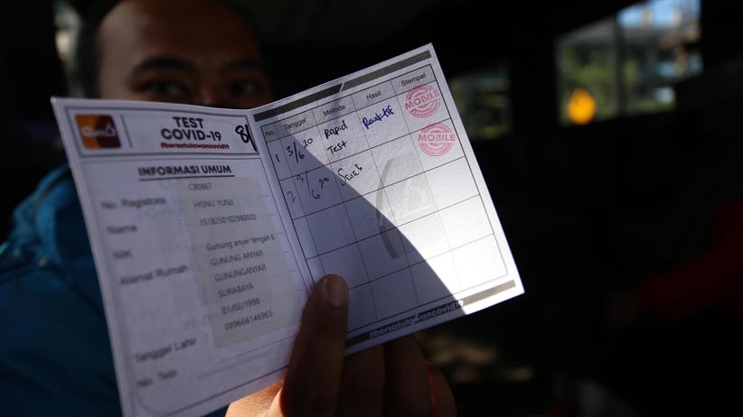 Reaktif Covid-19, Puluhan Warga Surabaya Jalani Karantina - Bagian 3