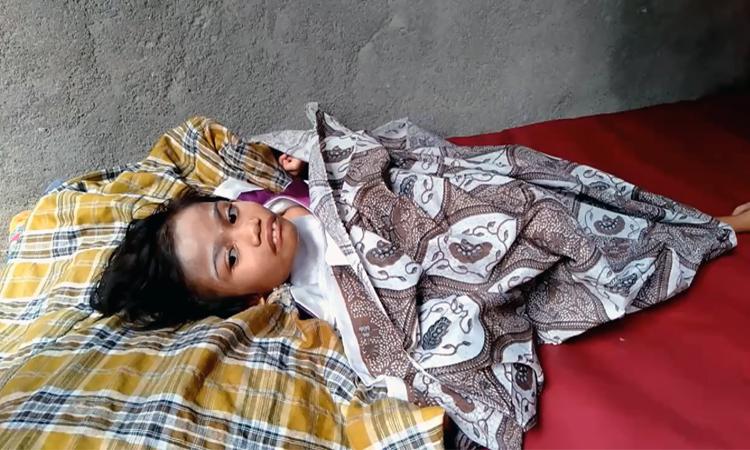 8 Tahun Tak Bisa Berjalan, Gevira Bocah 10 Tahun di Padang Pariaman Butuh Uluran Tangan 