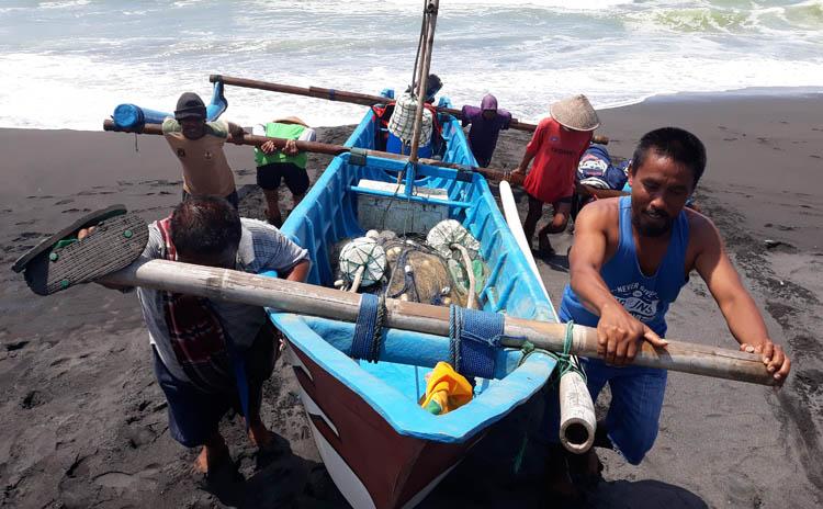Gelombang Tinggi Mereda, Nelayan Bantul Panen Udang Jerbung