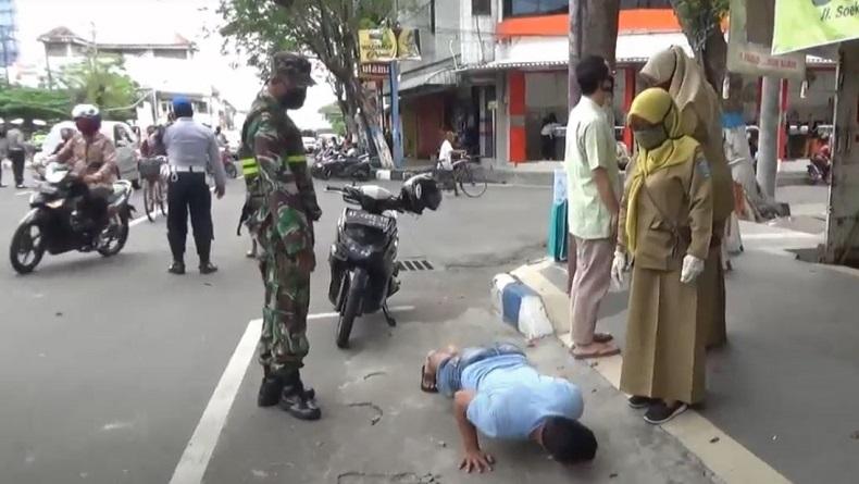 Tak Pakai Masker di Ponorogo, Dapat Sanksi Push Up dan Menghafalkan Pancasila