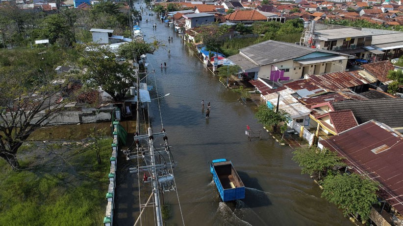 Banjir Rob Rendam Permukiman di Pekalongan, 7.700 Kepala Keluarga Terkena Dampak - Bagian 1