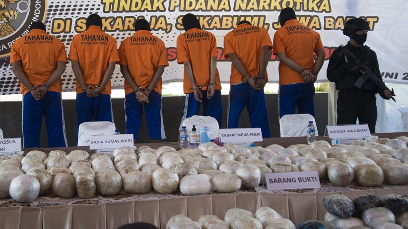Penampakan 402 Kg Sabu Hasil Tangkapan Tim Satgasus Merah Putih Polri - Bagian 3