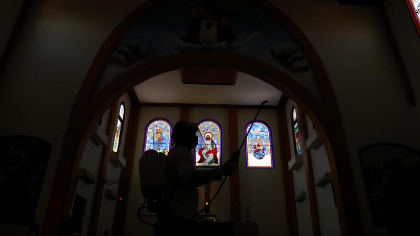 New Normal, Gereja Katolik Kristus Raja Surabaya Kembali Dibuka - Bagian 2