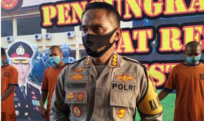 Geledah Rumah Terduga Teroris di Cirebon, Densus 88 Sita Alat Komunikasi