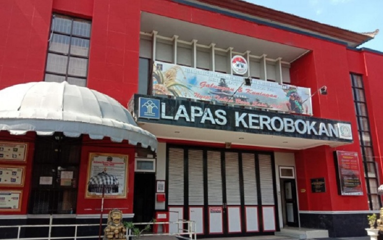 title 320 Warga Binaan di Bali Terima Remisi, 8 Langsung Bebas 320 Warga Binaan di Bali Terima Remisi, 8 Langsung Bebas