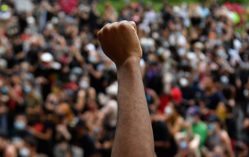 Ratusan Demonstran Kepung DPRD Kota Sorong Tuntut Pengesahan Provinsi Papua Barat Daya