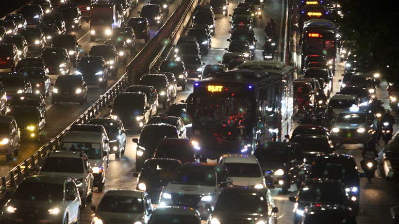 Penampakan Jakarta Macet Parah Malam Ini - Bagian 2