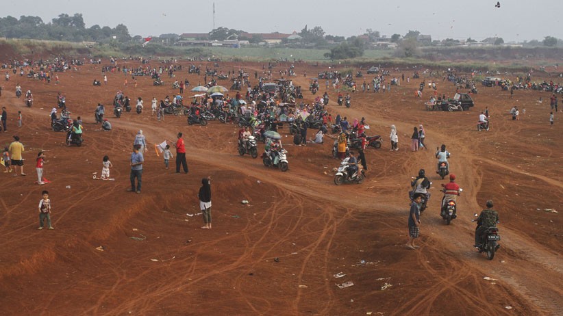 Lahan Kosong Jadi Lokasi Hiburan Alternatif Warga Depok - Bagian 1