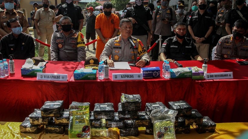 Bandar Narkoba Simpan 24 Kg Sabu di Dalam Mobil Parkir - Bagian 1